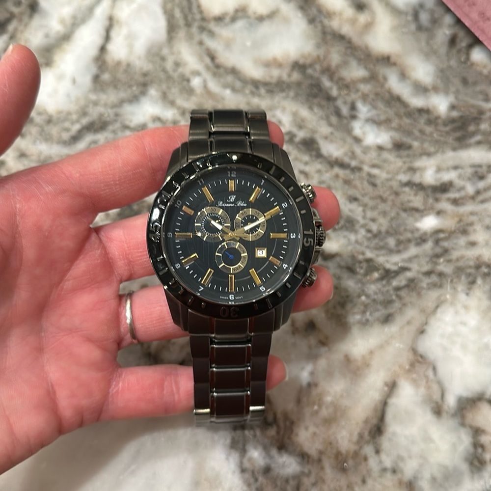 Men’s Porsamo Bleu grand prix watch 45mm crystal, large band.